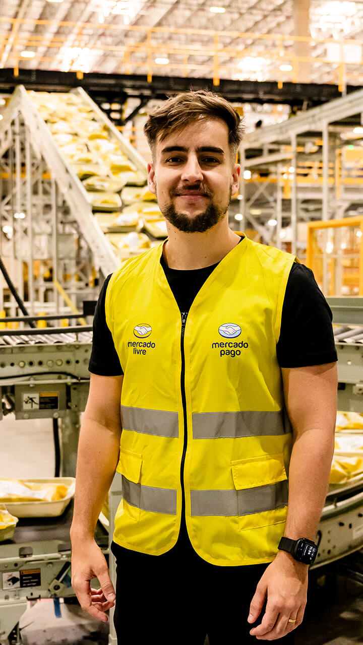 Bastidores na operação logística do Mercado Livre